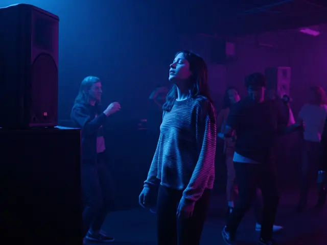 Is Clubbing Good for Mental Health? The Real Impact of Nightlife on Your Mind