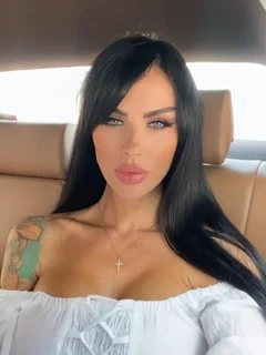 Abelle escort in London
