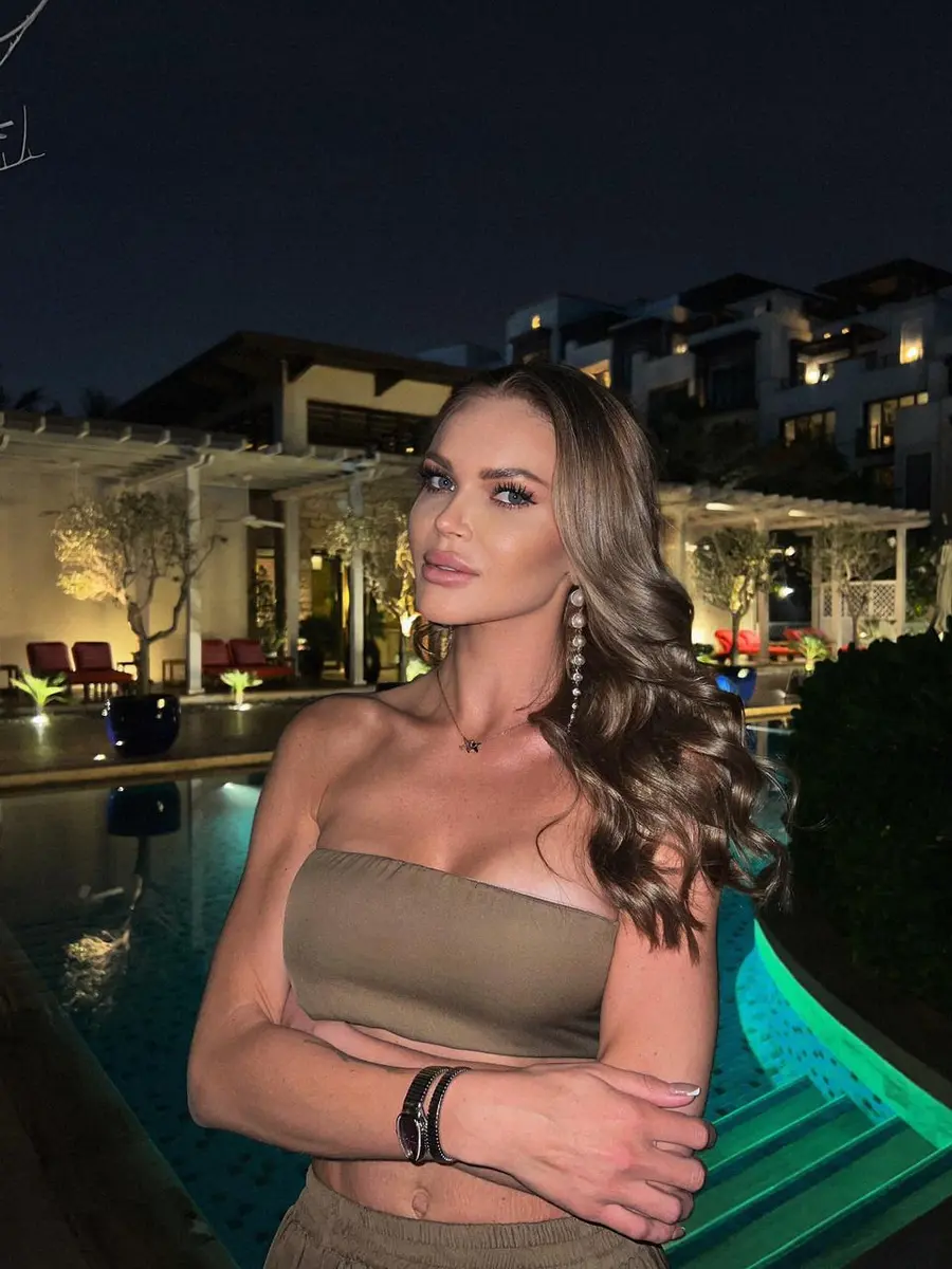 Agata escort in London