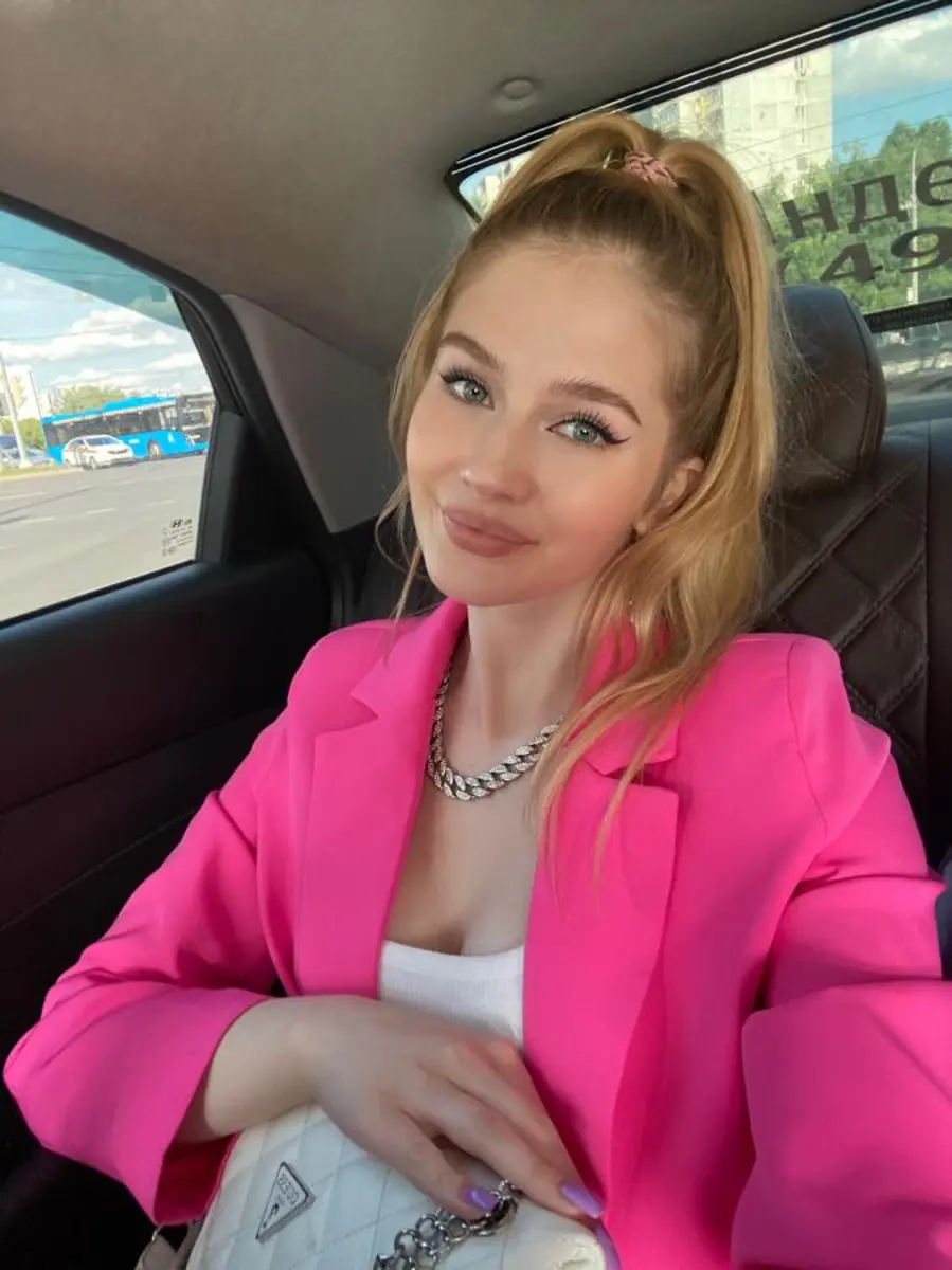 Aida escort in London