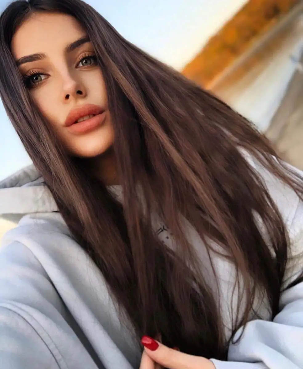 Albina escort in London