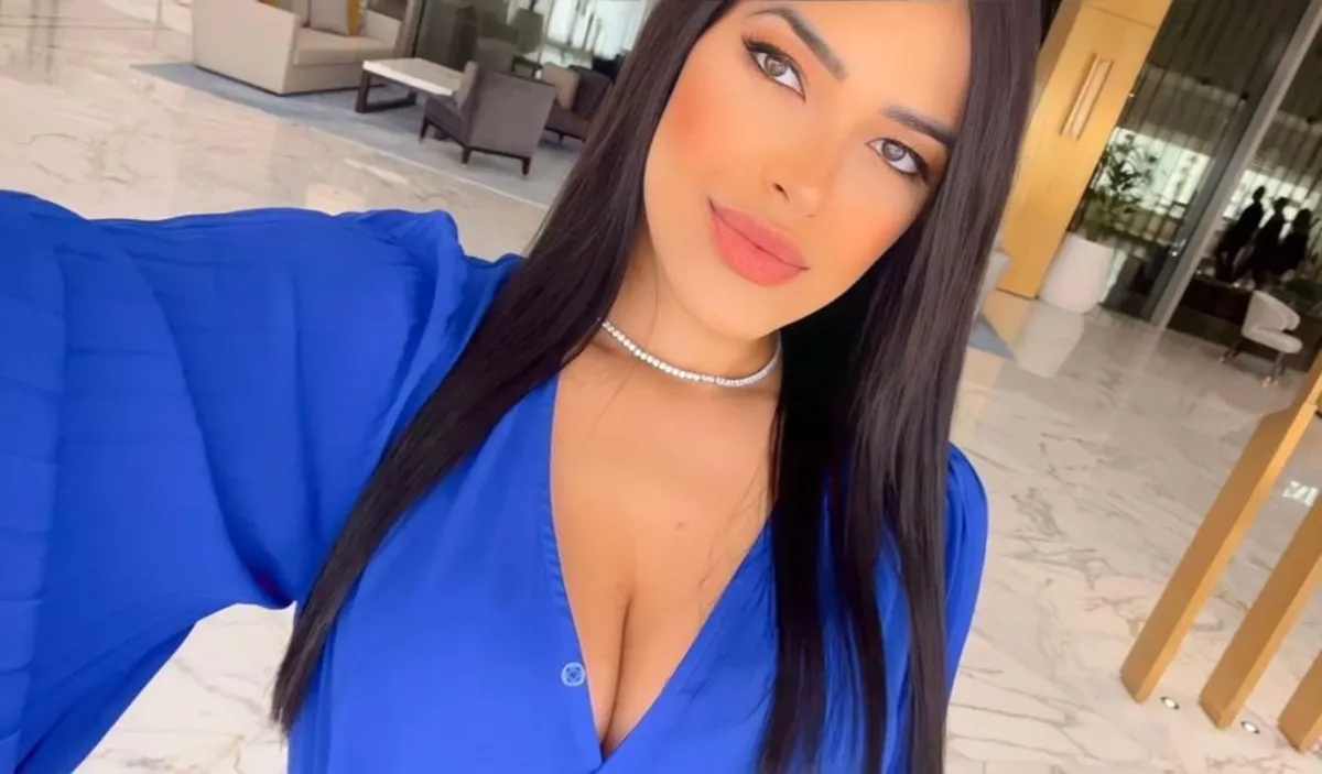 Ale escort in London