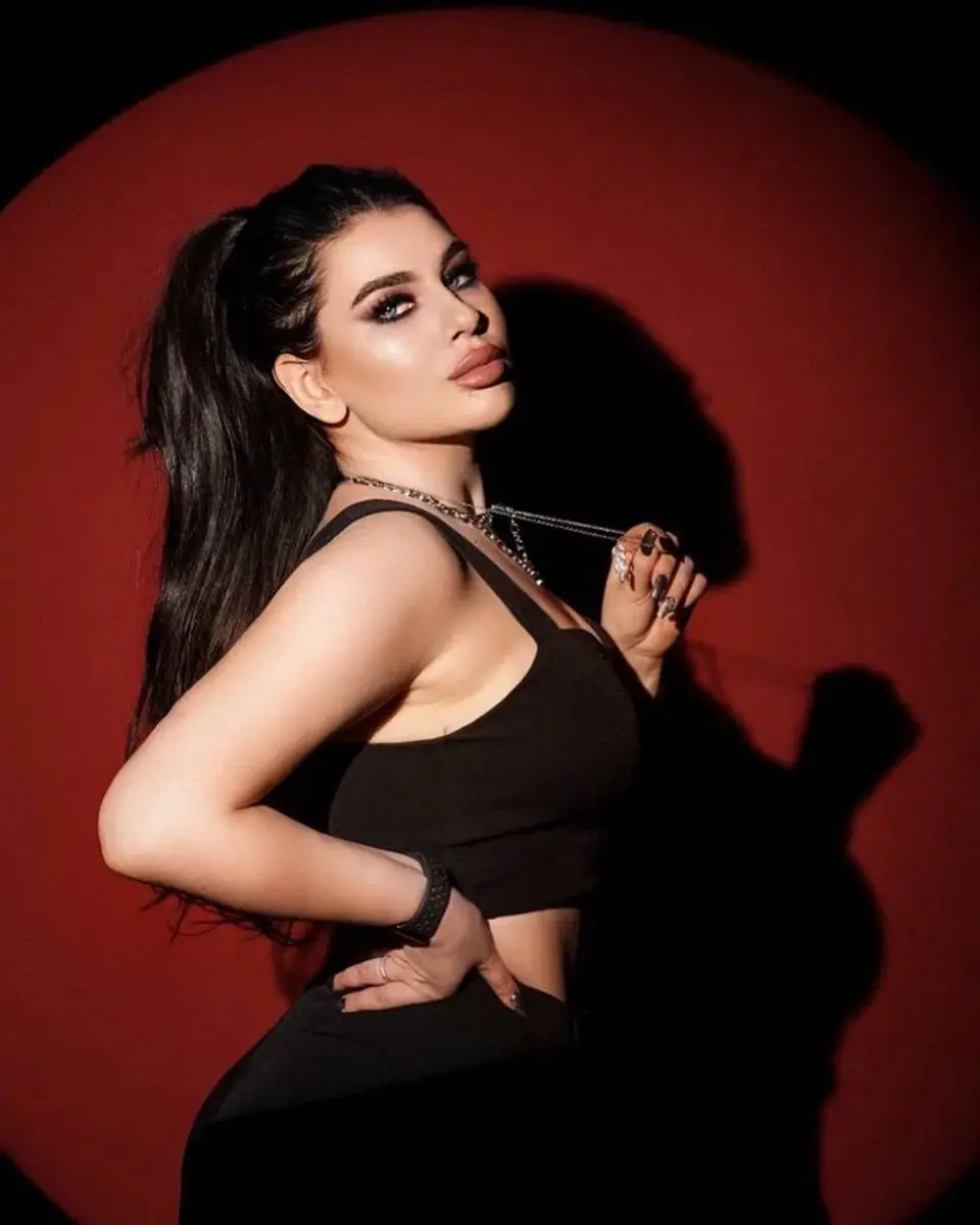 Alexandra escort in London