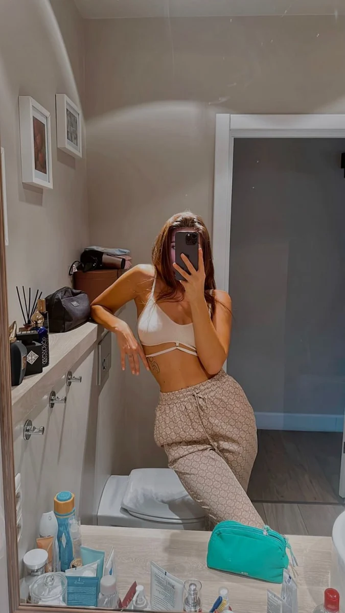 Alexandra escort in London