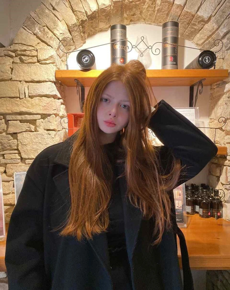 Alice escort in London