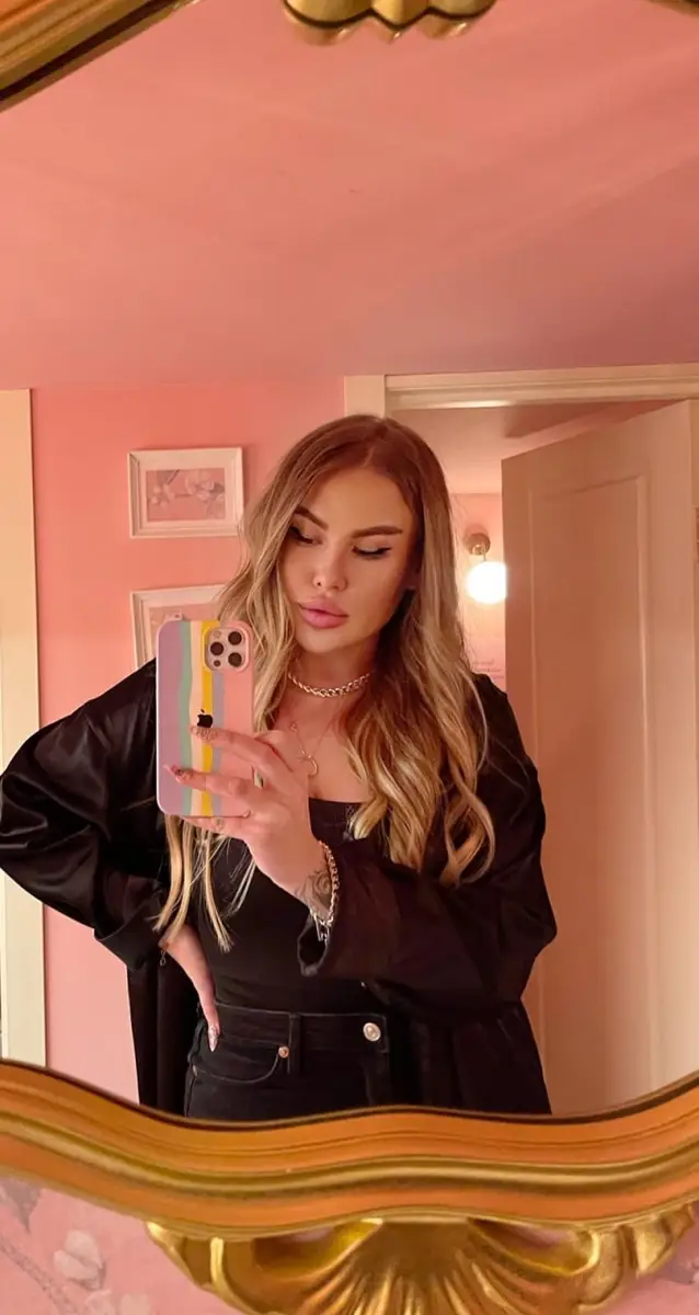 Alina escort in London