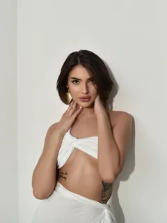 Alla escort in London