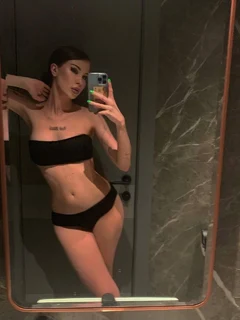 Amanda escort in London