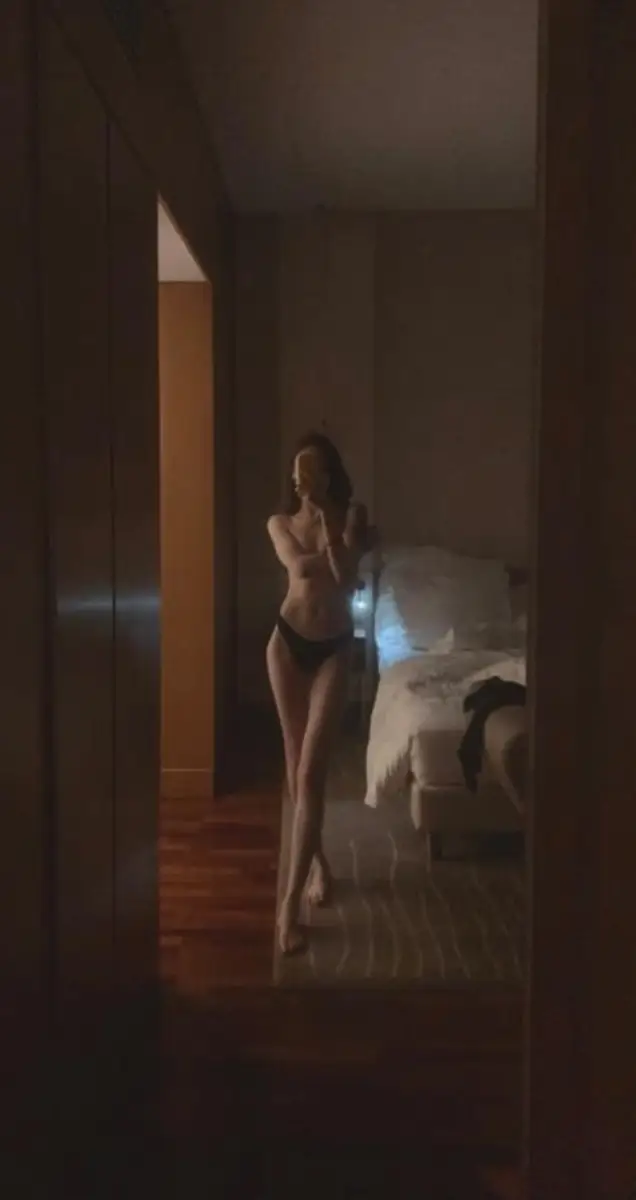Amina escort in London