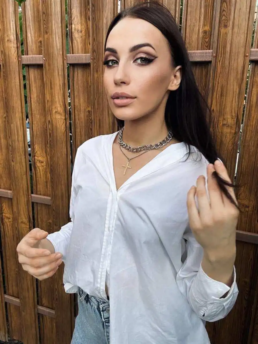 Anastasia escort in London