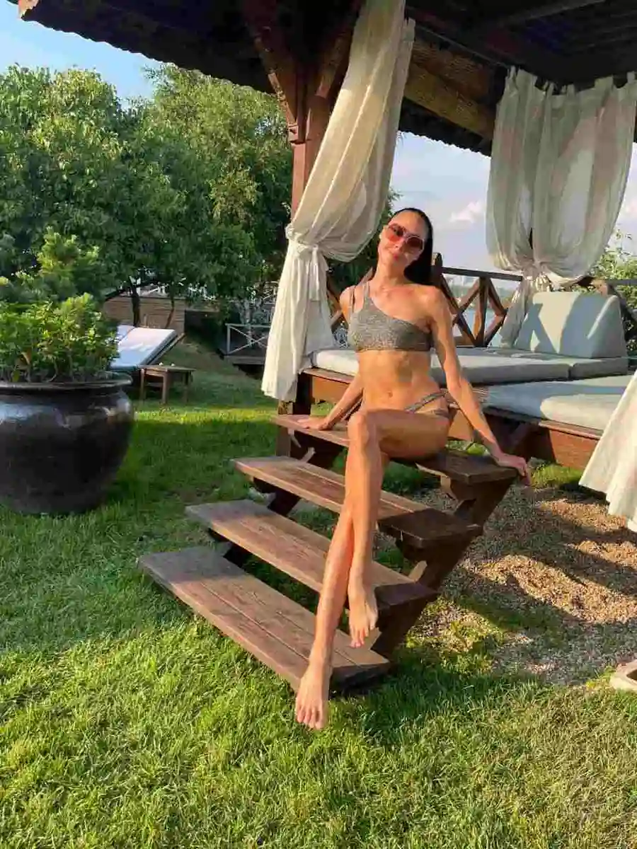 Angel escort in London