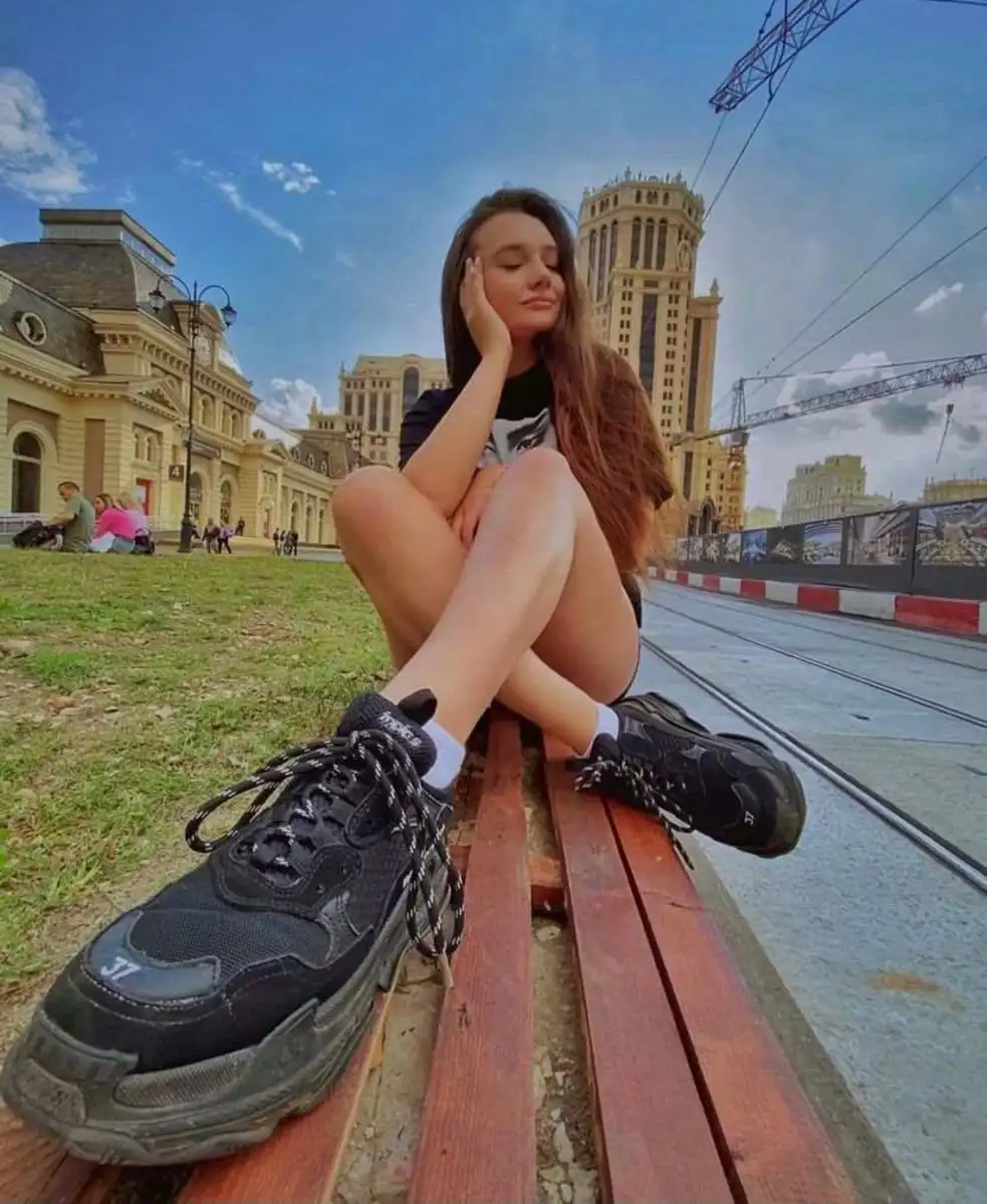 Anica escort in London