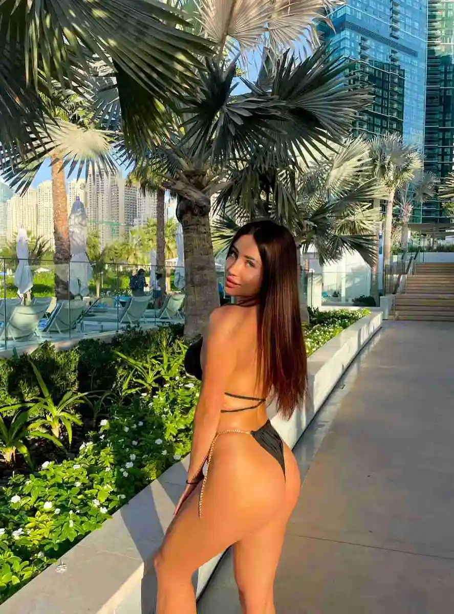 Anna  escort in London