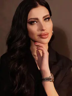 Arina escort in London
