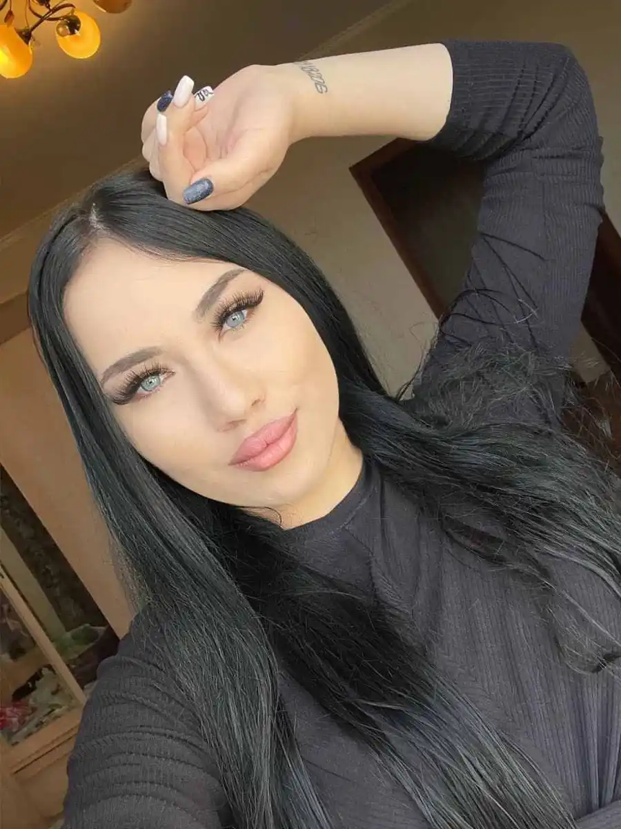 Armide escort in London