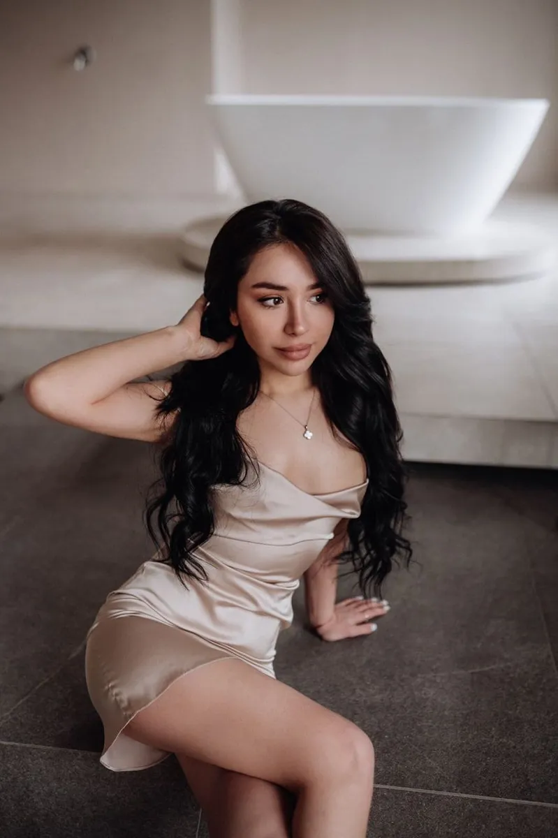 Asty escort in London