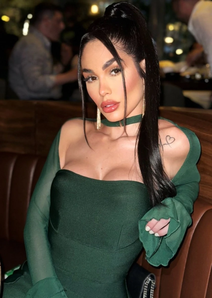 Bárbara escort in London