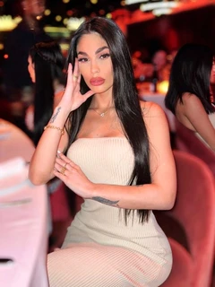 Bárbara escort in London