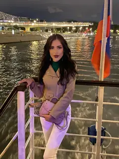 Berta  escort in London