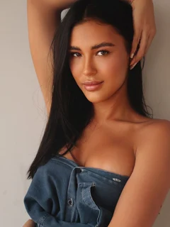 Cecilia escort in London