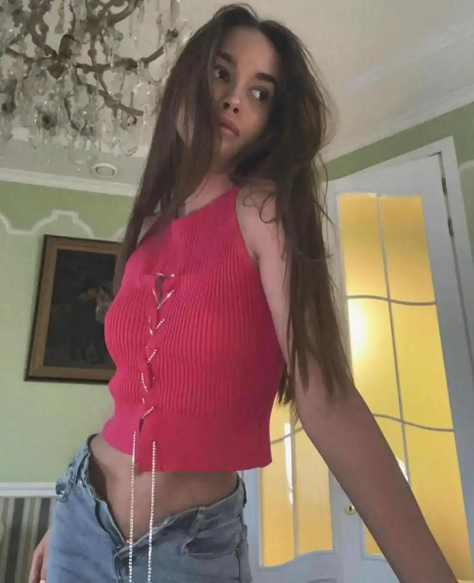 Cleo escort in London