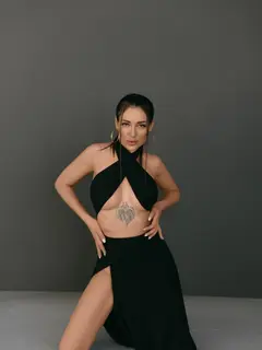 Cornelia escort in London
