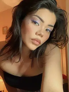 Elina escort in London
