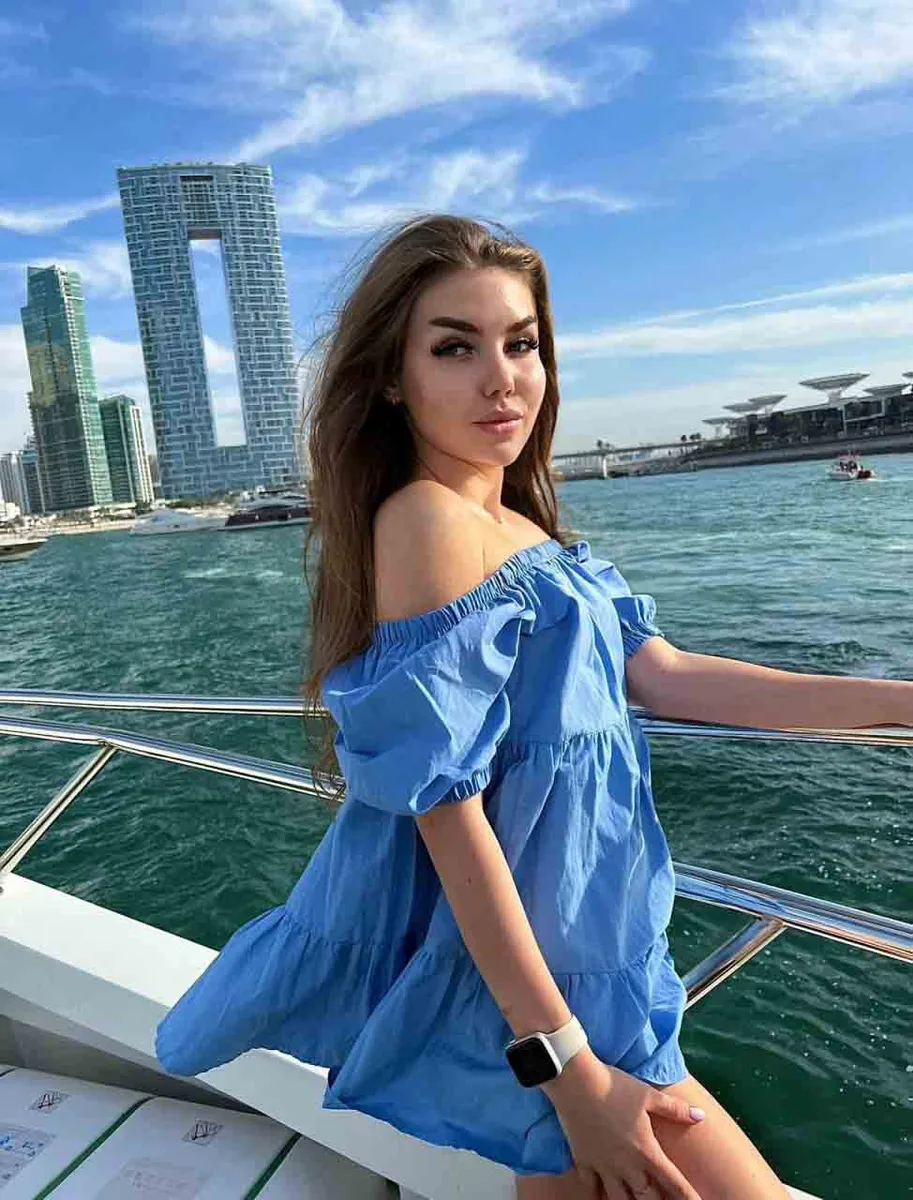 Erika escort in London