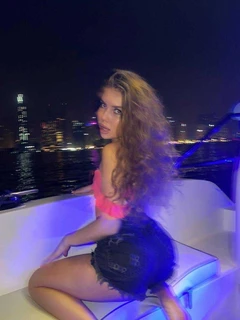 Erika escort in London