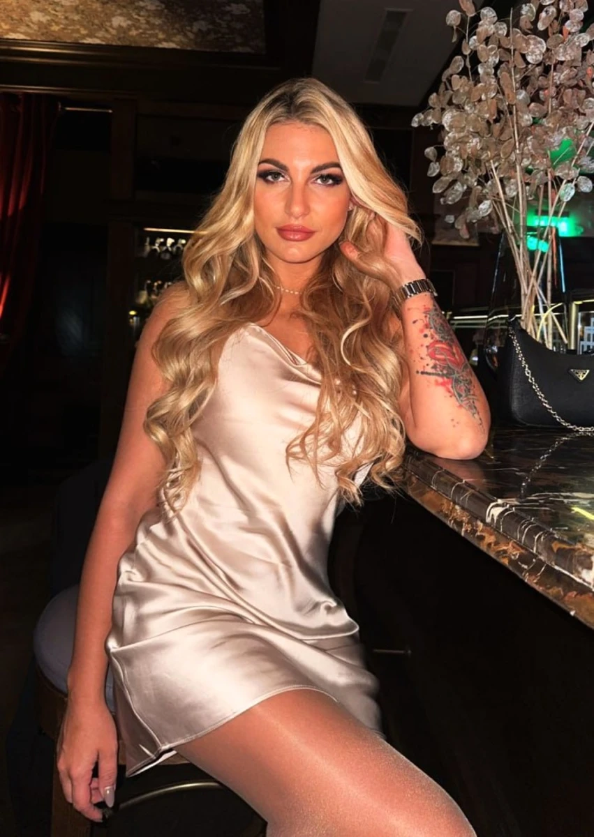 Kristina escort in London