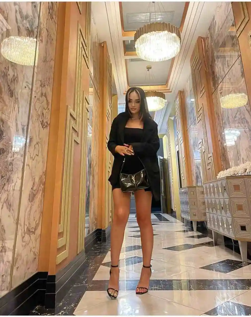 Lilia escort in London