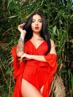 Luna escort in London