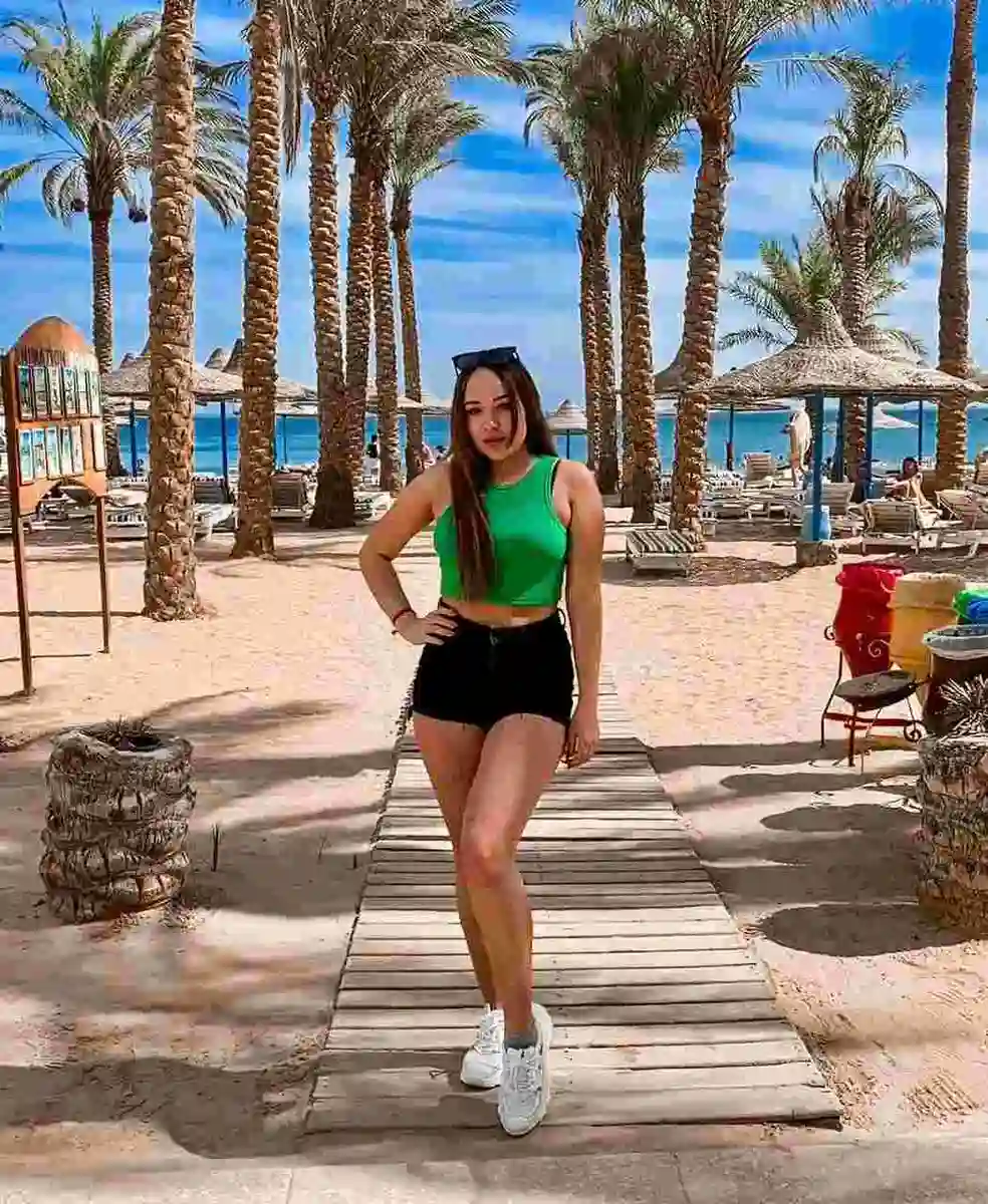 Malika escort in London
