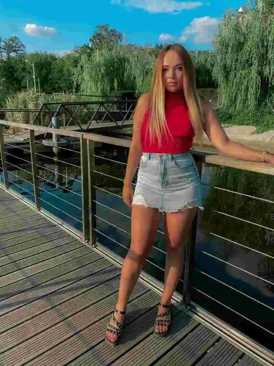 Malika escort in London
