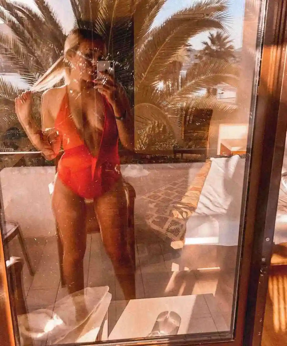 Malika escort in London