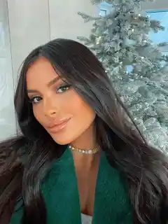 Melania escort in London