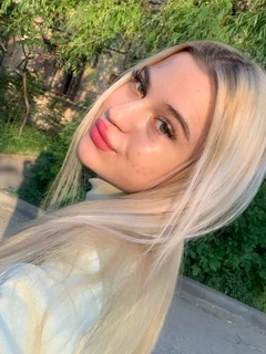 Monica escort in London