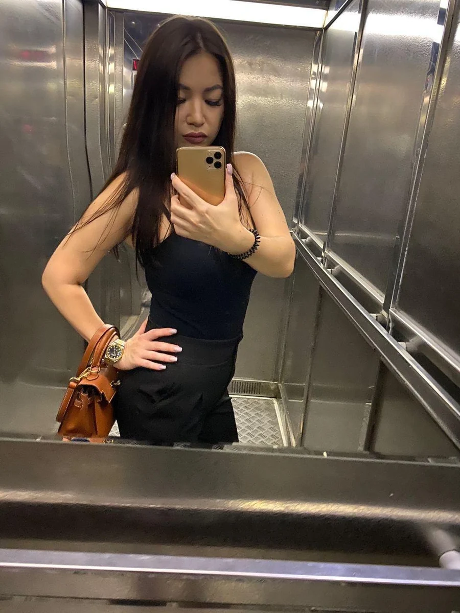 Nika escort in London