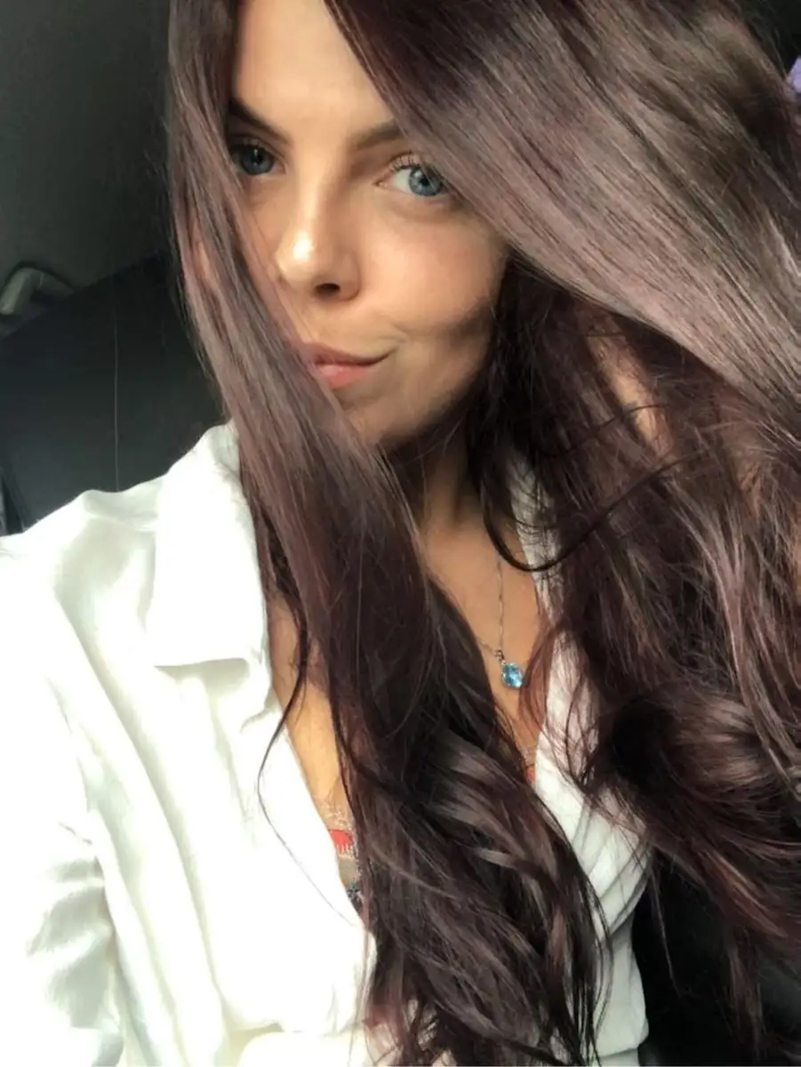 Oksana escort in London