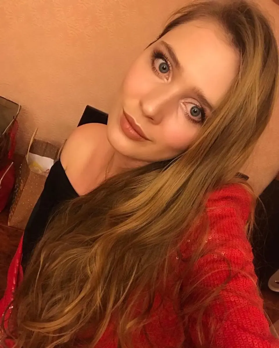 Polina escort in London