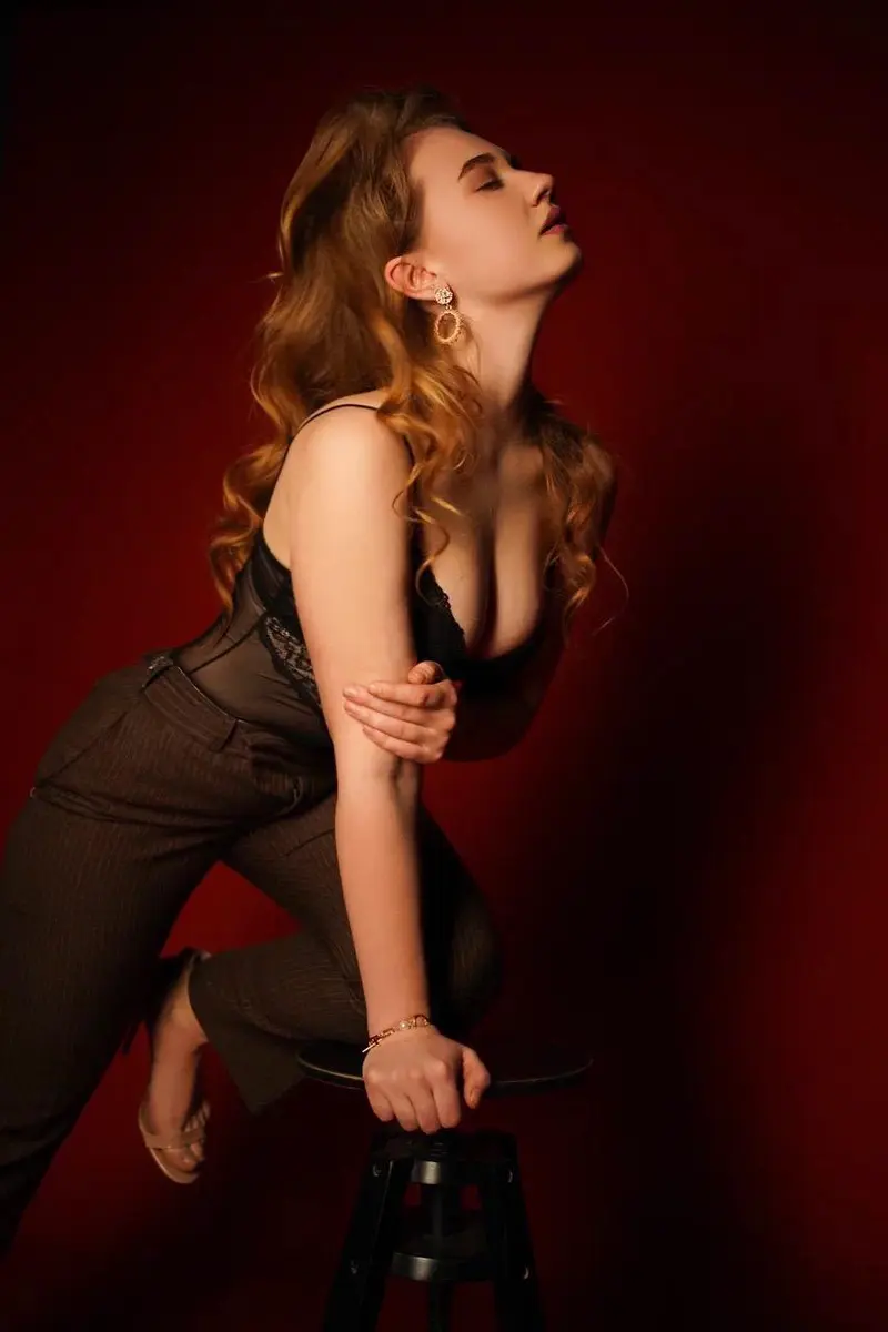 Solomeya escort in London
