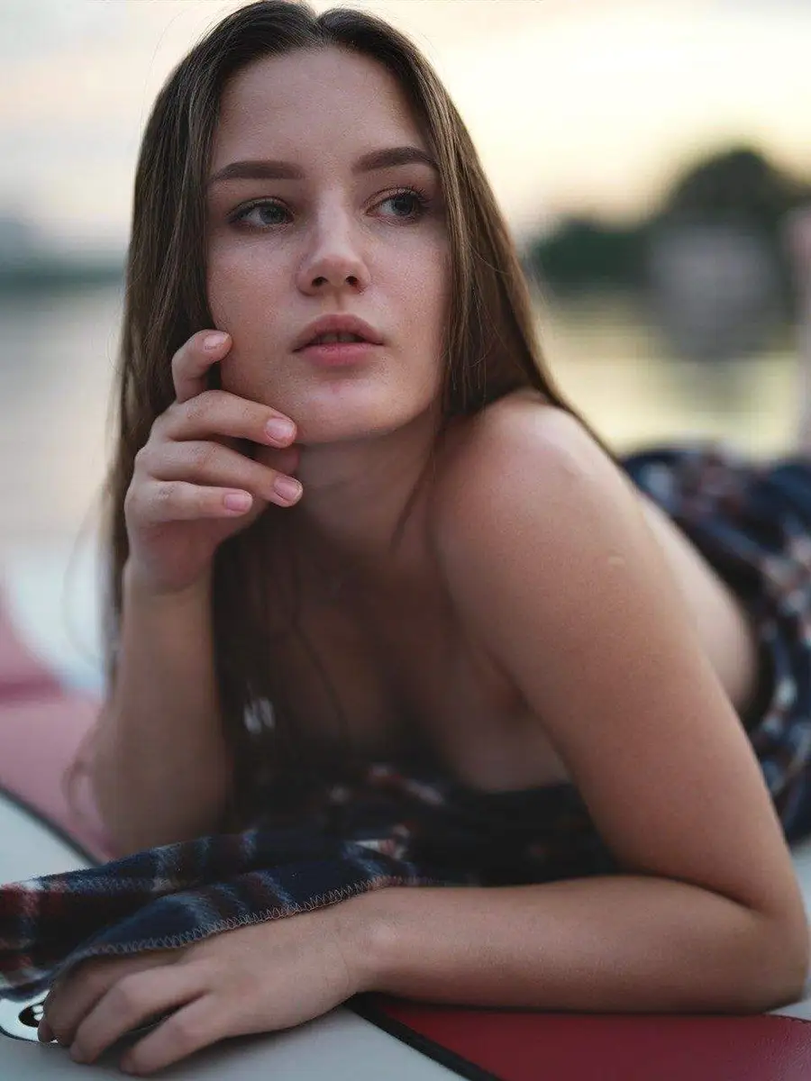 Taya escort in London
