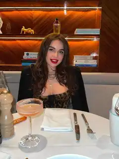 Tina escort in London
