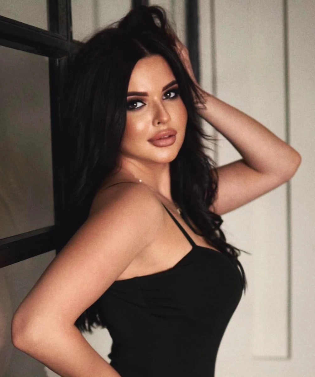 Valerie escort in London