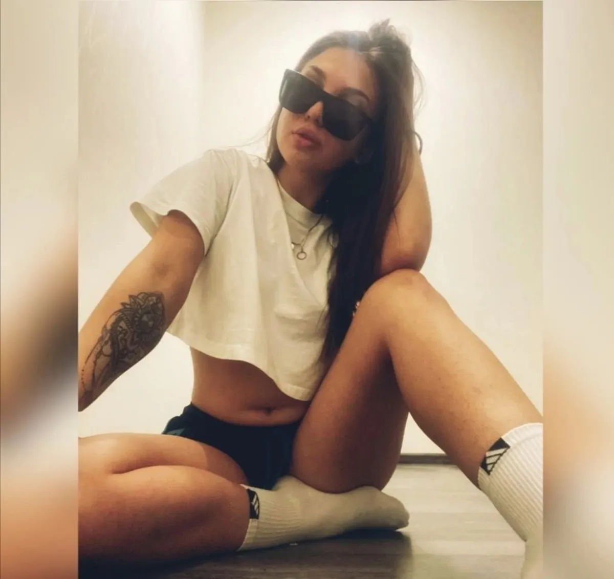 Violetta escort in London