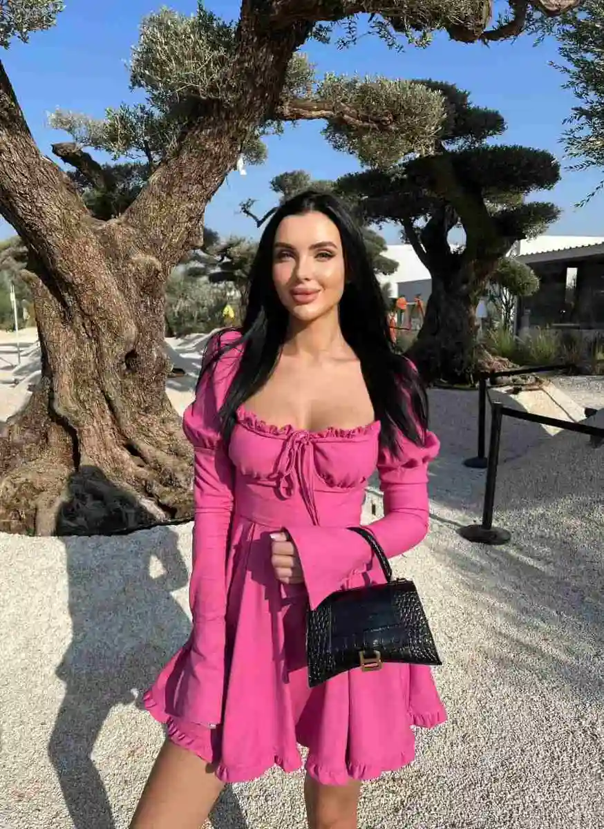 Vitalina escort in London