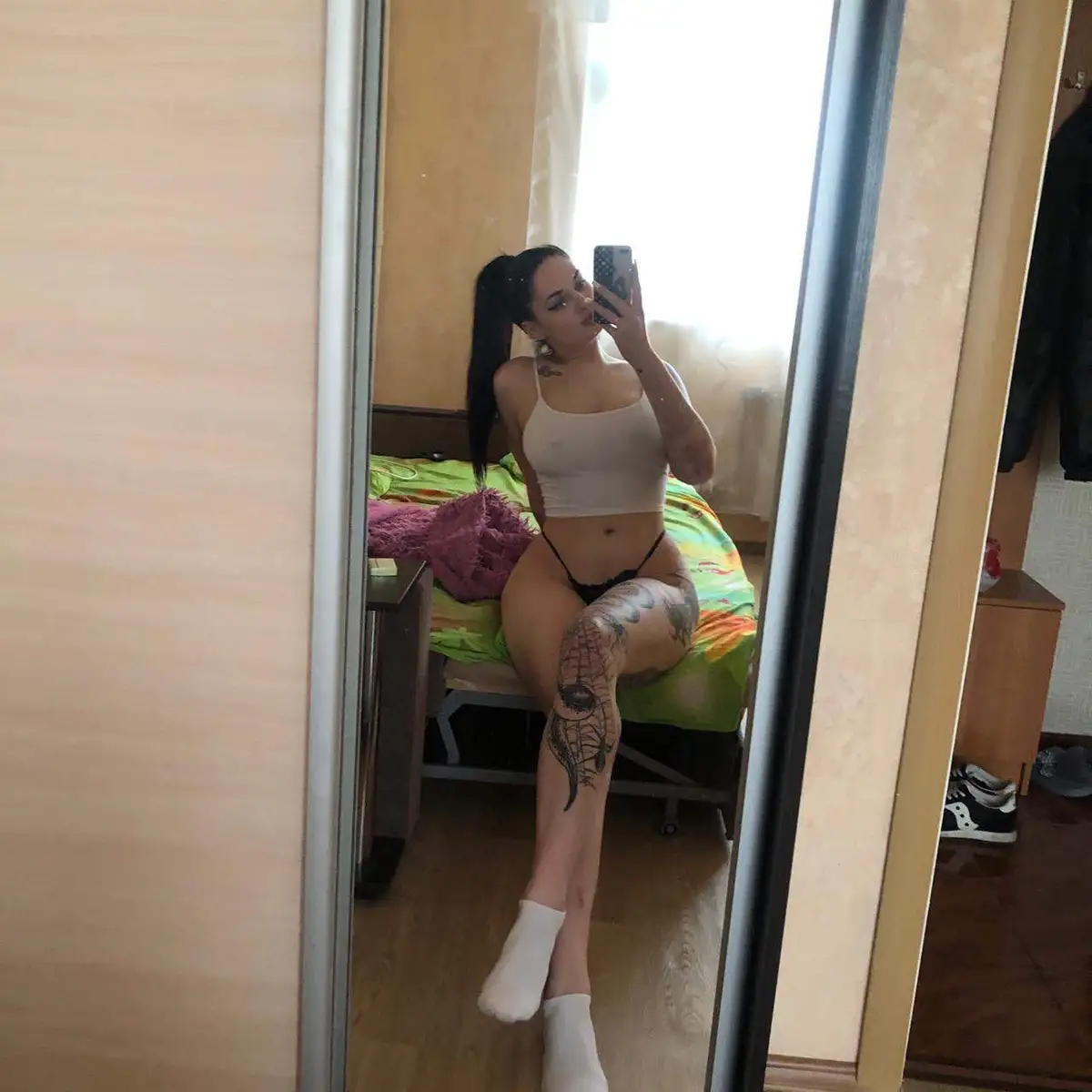 Zarina escort in London